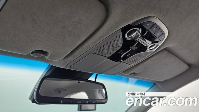 Hyundai Grandeur 2018 — photo 18