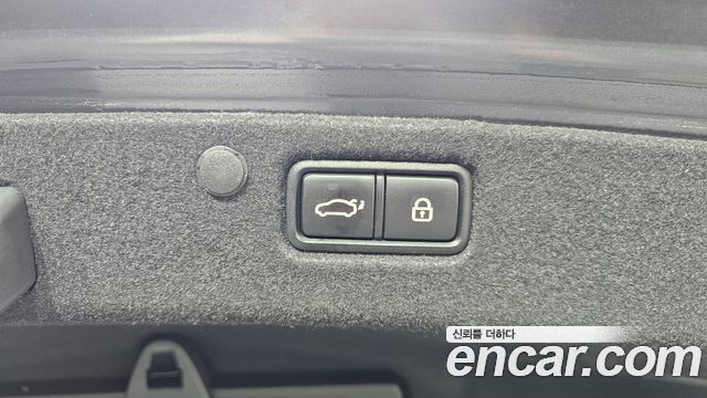 Hyundai Grandeur 2018 — photo 20