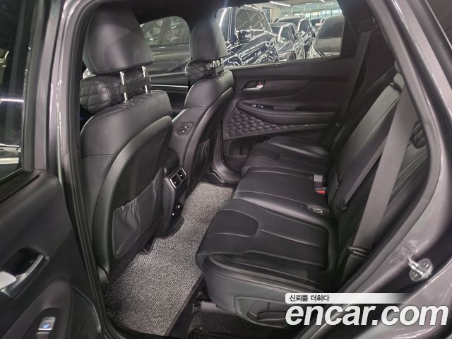Hyundai Santafe 2021 — photo 16