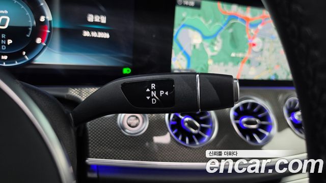 Mercedes-Benz CLS-Class 2020 — photo 24