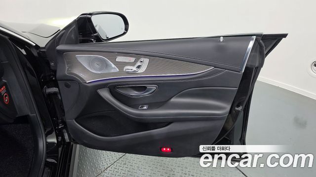Mercedes-Benz CLS-Class 2020 — photo 14