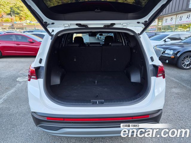 Hyundai Santafe 2022 — photo 11