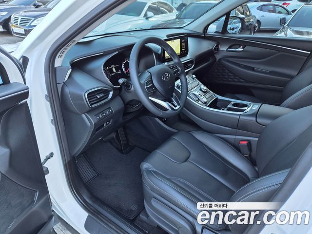 Hyundai Santafe 2022 — photo 13