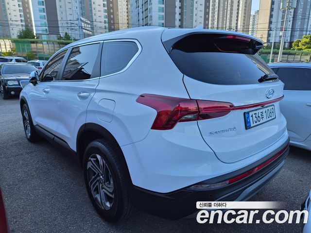 Hyundai Santafe 2022 — photo 18