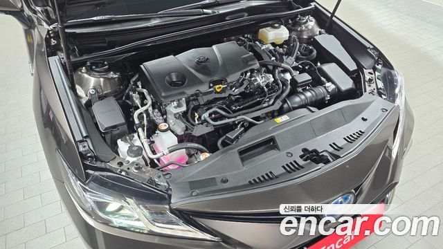 Toyota Camry 2023 — photo 6