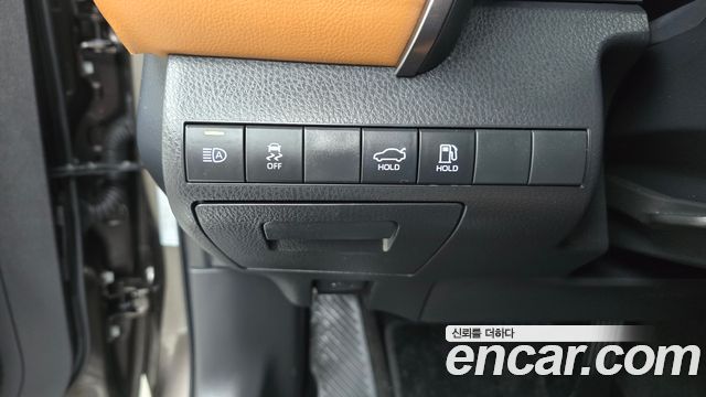 Toyota Camry 2023 — photo 24