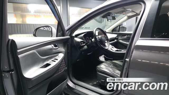 Hyundai Santafe 2021 — photo 13