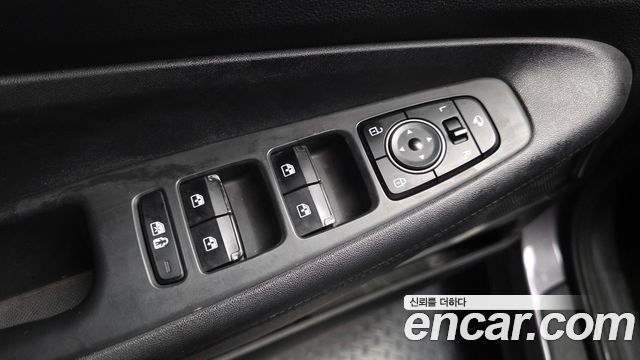 Hyundai Santafe 2021 — photo 30