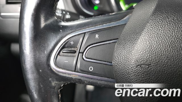 Renault Korea QM6 2018 — photo 23