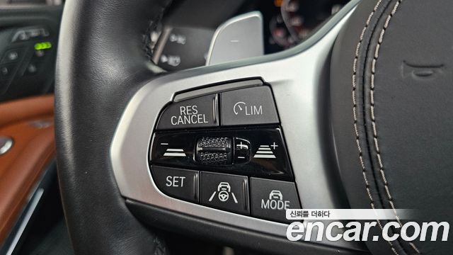 BMW X7 2021 — photo 22