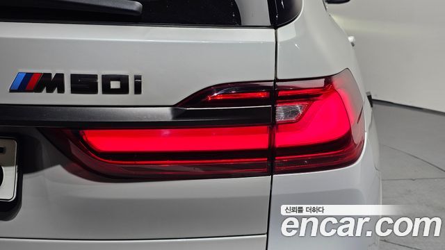 BMW X7 2021 — photo 9