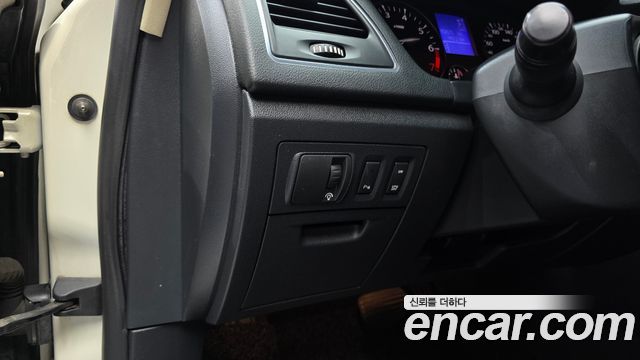 Renault Korea SM5  2010 — photo 16