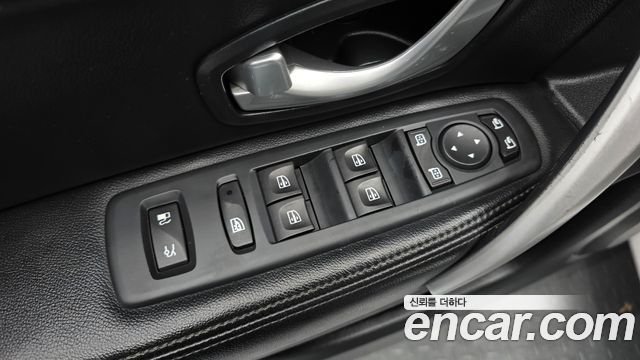 Renault Korea SM5  2017 — photo 17