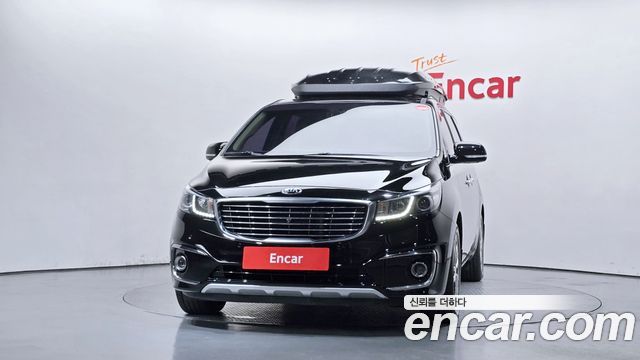 Kia Canival 2018 — photo 3