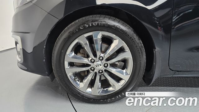 Kia Canival 2018 — photo 5