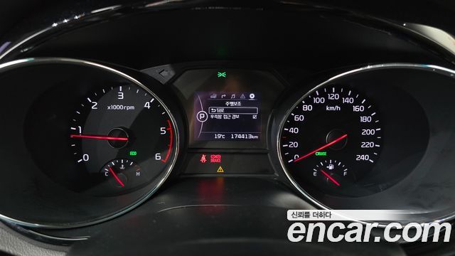 Kia Canival 2018 — photo 11