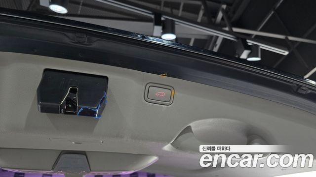 Kia Canival 2018 — photo 34