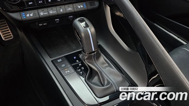 Hyundai AVANTE 2022 — photo 12