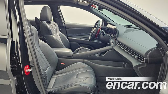 Hyundai AVANTE 2022 — photo 17