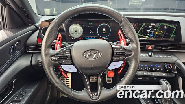 Hyundai AVANTE 2022 — photo 19