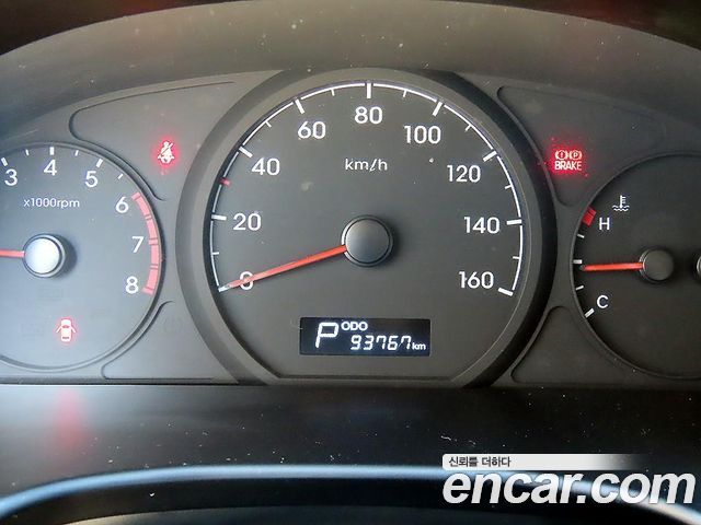 Hyundai Starex 2021 — photo 12
