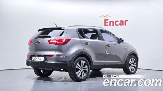 Kia Sportage 2012 — photo 2