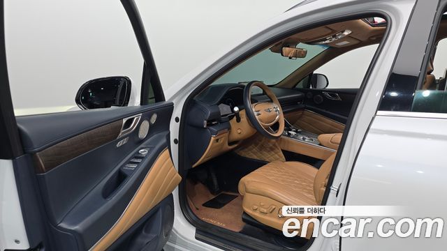Genesis GV80 2023 — photo 13