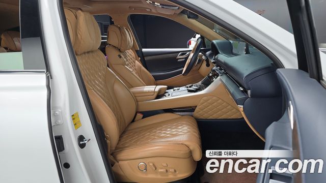 Genesis GV80 2023 — photo 18