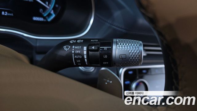 Genesis GV80 2023 — photo 34