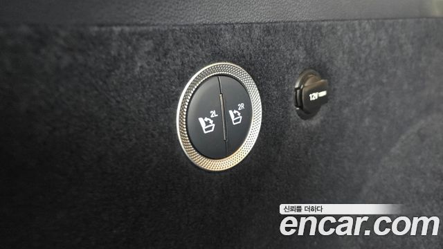 Genesis GV80 2023 — photo 42