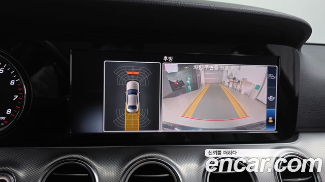 Mercedes-Benz E-Class 2019 — photo 21