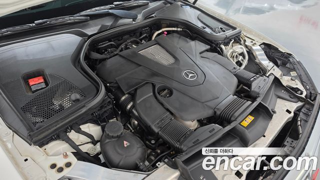 Mercedes-Benz E-Class 2018 — photo 6