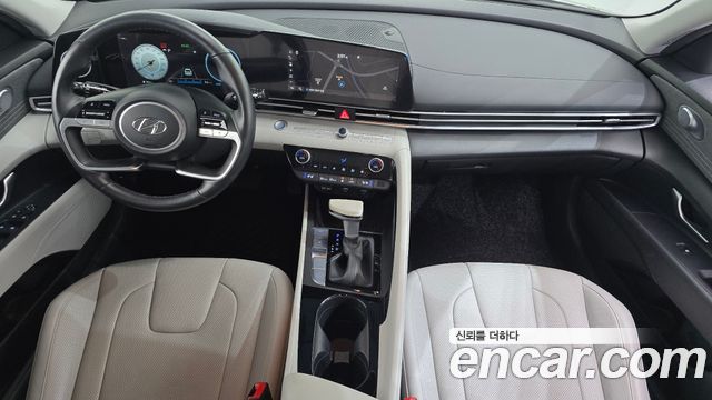Hyundai AVANTE 2022 — photo 10