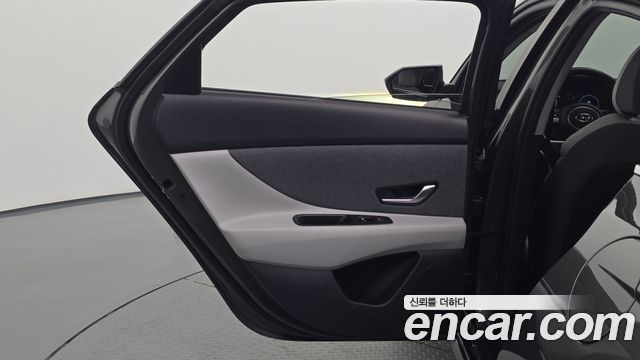 Hyundai AVANTE 2022 — photo 15