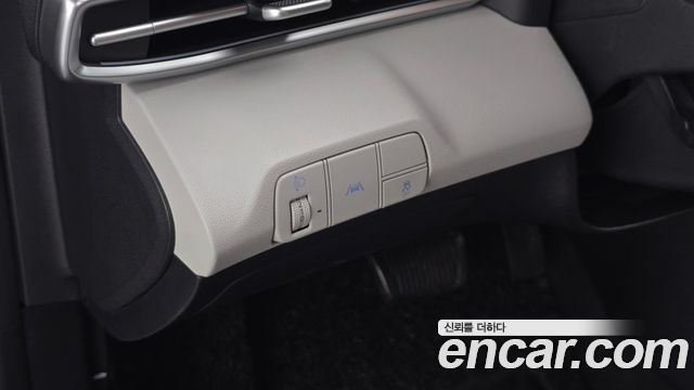 Hyundai AVANTE 2022 — photo 27