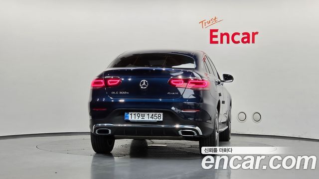 Mercedes-Benz GLC-Class 2021 — photo 4