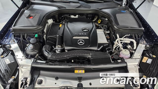 Mercedes-Benz GLC-Class 2021 — photo 6