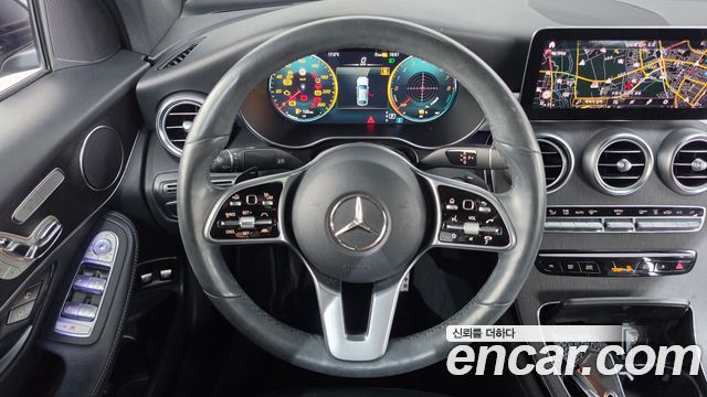 Mercedes-Benz GLC-Class 2021 — photo 20
