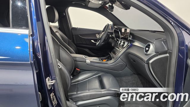 Mercedes-Benz GLC-Class 2021 — photo 16