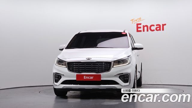 Kia Canival 2020 — photo 3