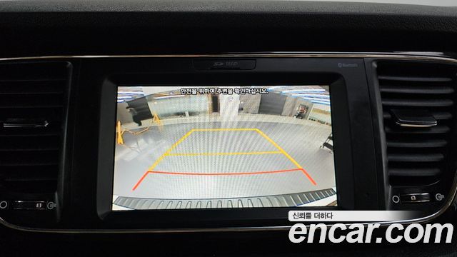 Kia Canival 2020 — photo 21