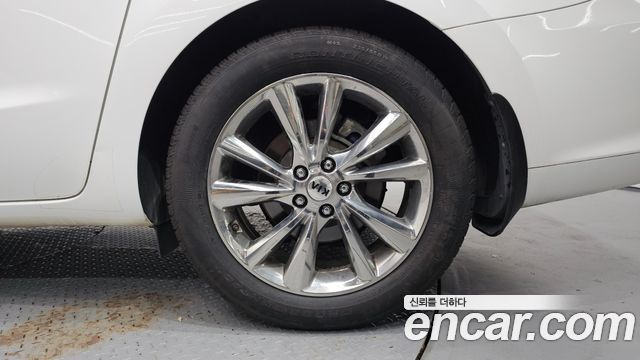 Kia Canival 2020 — photo 7