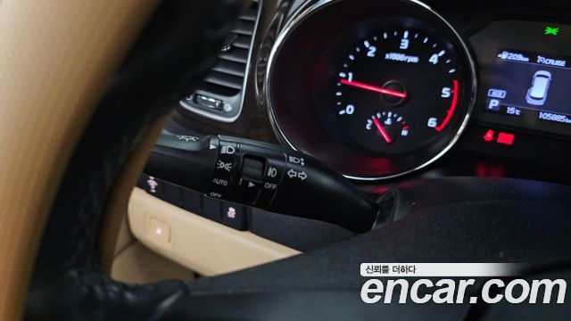 Kia Canival 2020 — photo 29