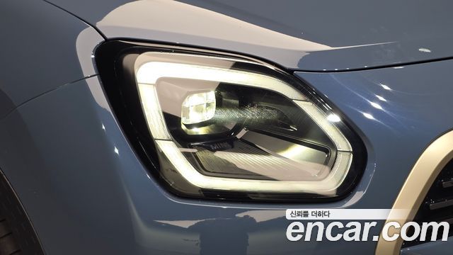 Mini Countryman 2025 — photo 8