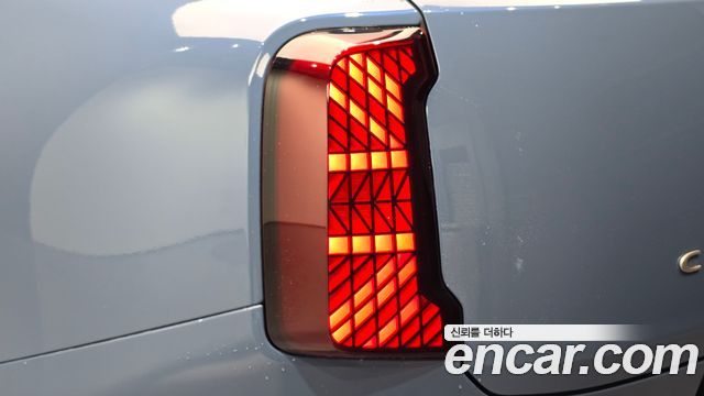 Mini Countryman 2025 — photo 9