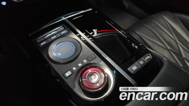 Genesis G80 2021 — photo 12