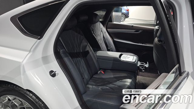 Genesis G80 2021 — photo 17