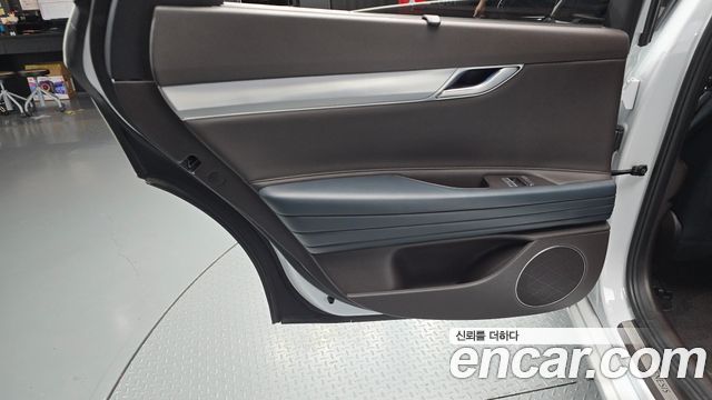 Genesis G80 2021 — photo 15