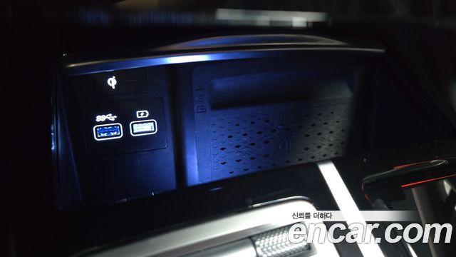 Genesis G80 2021 — photo 27