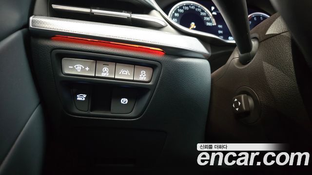 Genesis G80 2021 — photo 29